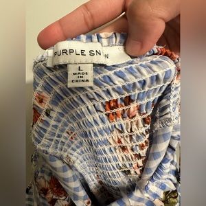 Size L but can fit Small - M